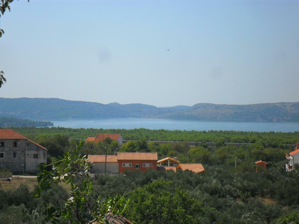 Apartman Hill Hotel Skradin Bagian luar foto